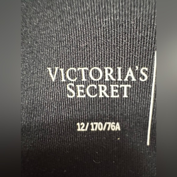 Victoria's Secret Black Leggings - Picture 3 of 5